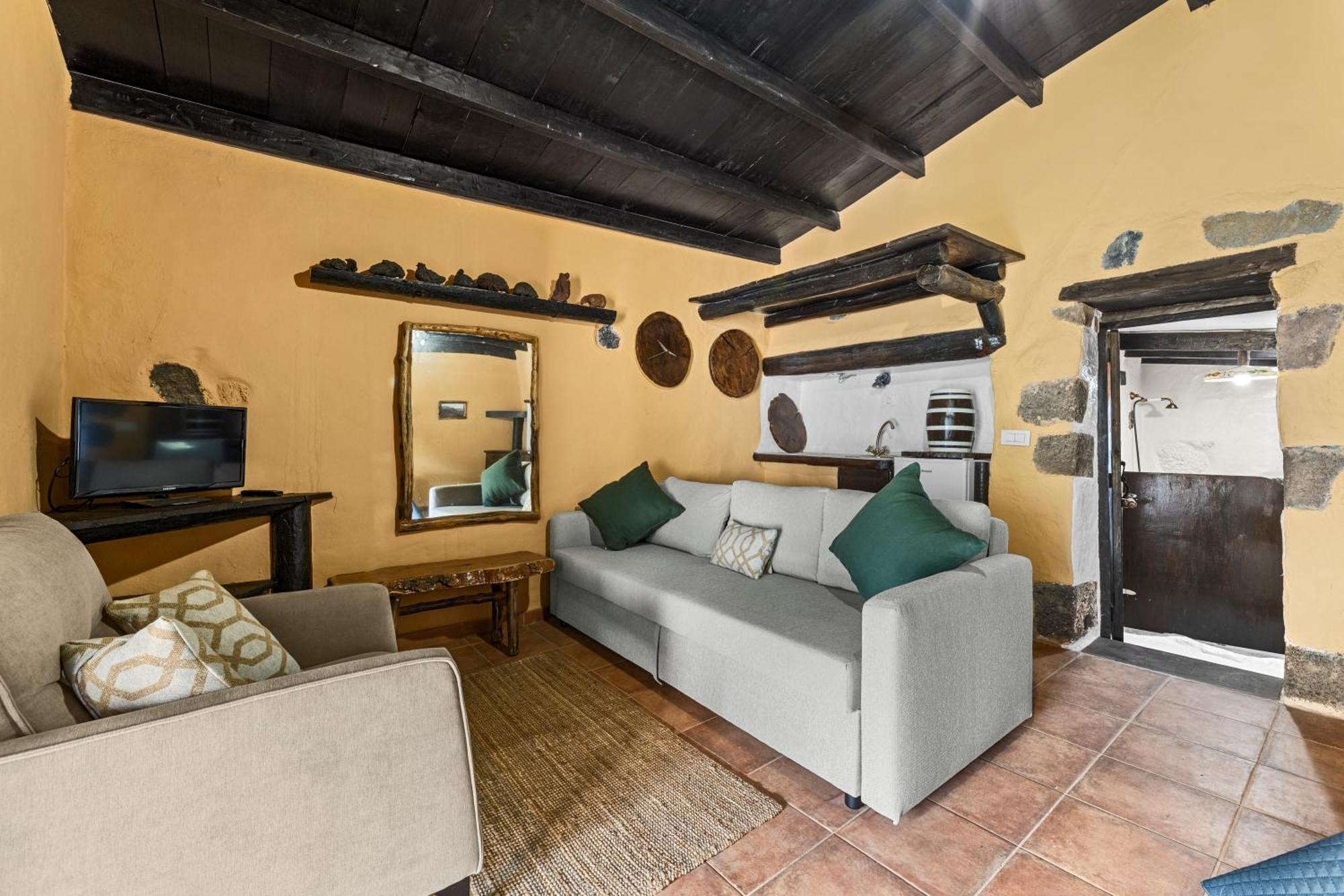 Casa Rural Vega De Timanfaya Uga المظهر الخارجي الصورة